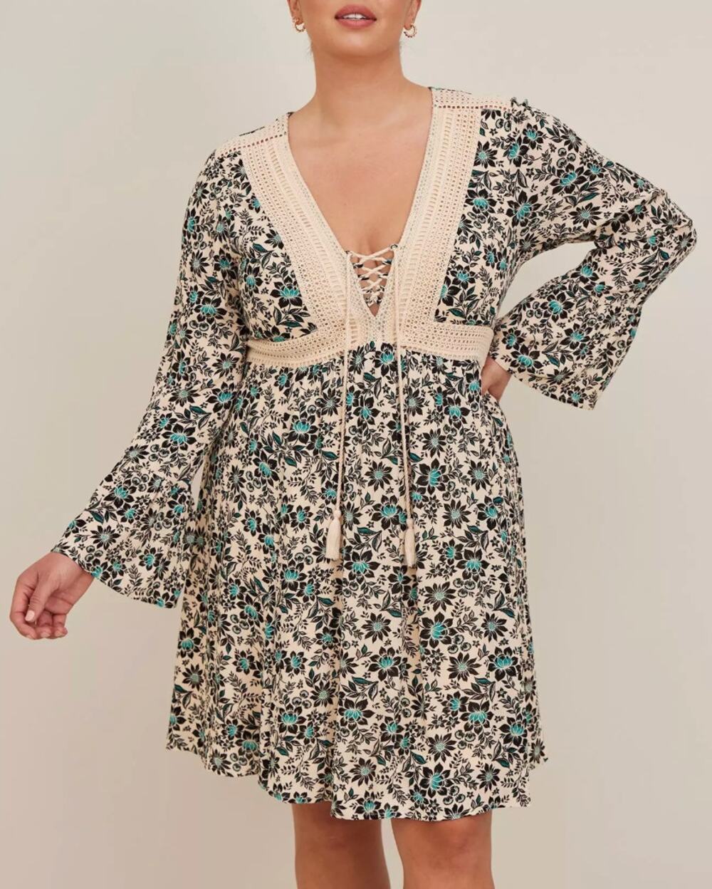 Torrid Boho Floral Lace Crochet Skater Dress Long Sleeve Flirty Size 3X NEW